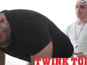 Beefy bear coach fucked by hot teen top player-twinktop.net