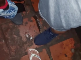 Casado gozou no meu rabo antes de um minuto de tanto tesão