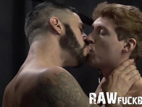 Rawfuckboys - tattooed hunk fucks a cute screaming twink raw