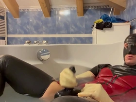 Latex bath